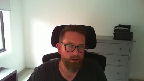 downunderwonder13 online show from November 2025 04:04:01 AM