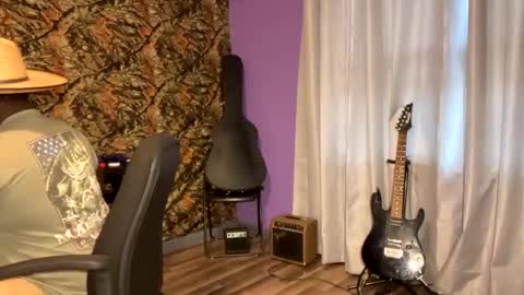 MrPirated online show from January 2025 11:07:02 PM