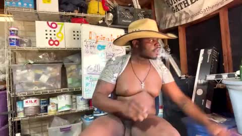 MrPirated online show from February 2025 09:13:02 PM