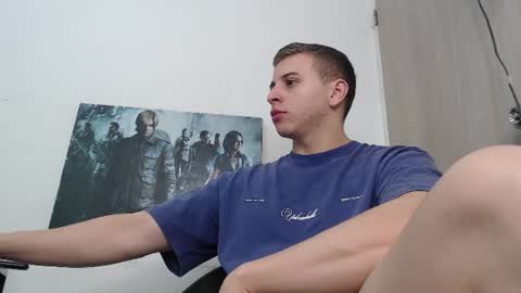 Snapshot of draco_boy2000 chatting on June 2026 01:09:01 AM draco_boy2000 online show from June 2026 01:09:01 AM