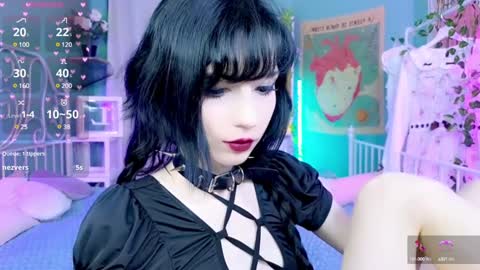 Snapshot of draculaura_ chatting on February 2025 12:18:01 AM Draculaura online show from February 2025 12:18:01 AM