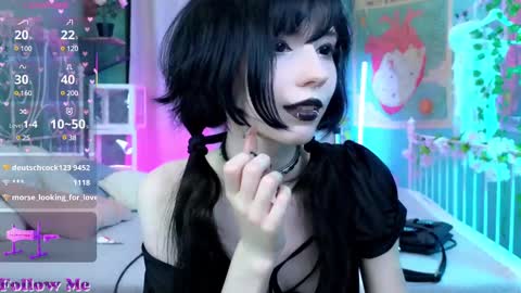 Snapshot of draculaura_ chatting on March 2025 02:57:02 AM Draculaura online show from March 2025 02:57:02 AM