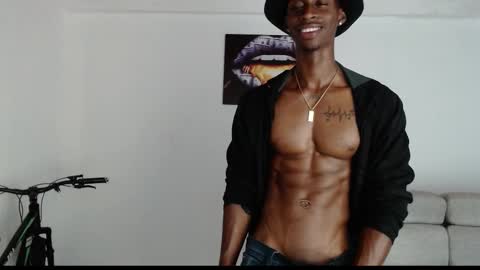 Drake 23 online show from October 2025 08:36:02 AM