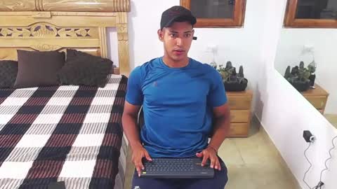 Snapshot of drake_cerra chatting on November 2025 03:06:01 AM drake_cerra online show from November 2025 03:06:01 AM