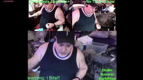 Snapshot of drake_r_darkrose chatting on January 2025 12:38:01 AM Drake D Vamp aka Drake DarkRose online show from January 2025 12:38:01 AM