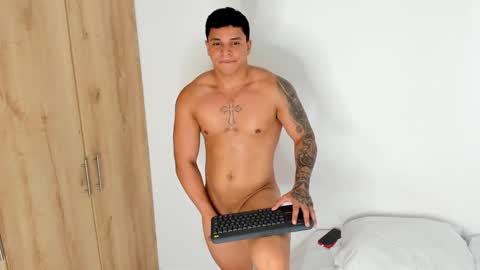 Snapshot of drakesmith02 chatting on December 2025 02:34:02 PM Drake Smith online show from December 2025 02:34:02 PM