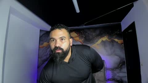 Snapshot of drako_argenti_ chatting on April 2026 04:05:02 PM Drako online show from April 2026 04:05:02 PM