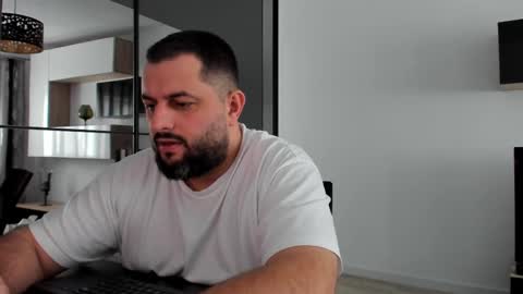 Draven A online show from February 2025 12:37:02 PM