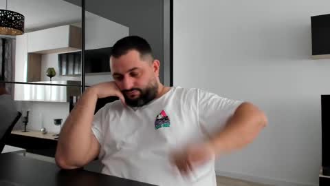 Draven A online show from February 2025 11:07:02 AM