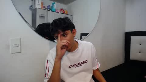 -- nicolle and jhon -- online show from February 2026 11:52:02 PM