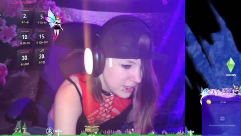 Snapshot of dreadpirate_riyu chatting on February 2025 10:25:02 PM Lorelei Riyu online show from February 2025 10:25:02 PM