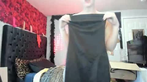 Your Majesty online show from January 2025 06:07:01 PM