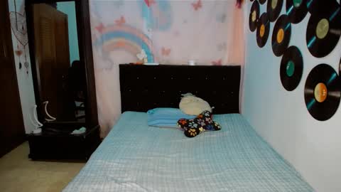 Snapshot of dream__girls69944 chatting on February 2026 09:38:01 AM sharon online show from February 2026 09:38:01 AM