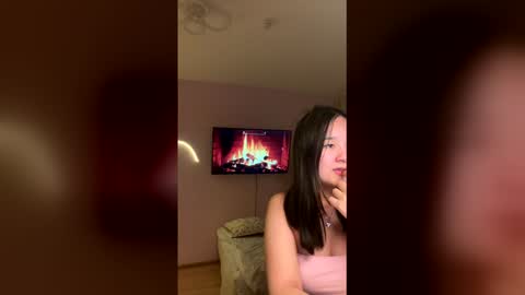 Diane and Diamon online show from April 2026 09:20:02 PM