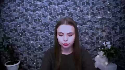 Snapshot of dream_mari chatting on December 2025 09:26:01 AM Mari online show from December 2025 09:26:01 AM