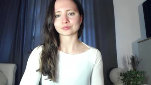 Nicole online show from March 2026 02:55:01 PM