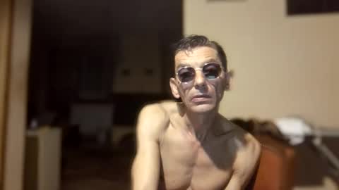 Snapshot of dreambob chatting on September 2025 02:16:02 AM Dreambob online show from September 2025 02:16:02 AM