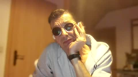 Dreambob online show from February 2026 11:57:02 PM