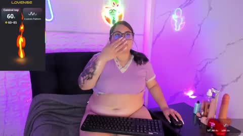 Snapshot of dreamboo_ chatting on March 2026 11:28:02 AM Cami Daza online show from March 2026 11:28:02 AM