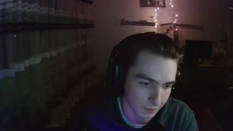 dreamerguy07 online show from February 2026 07:45:01 PM