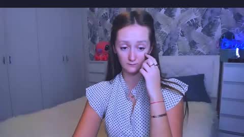 Snapshot of dreamesoul chatting on December 2024 02:48:02 PM dreamesoul online show from December 2024 02:48:02 PM