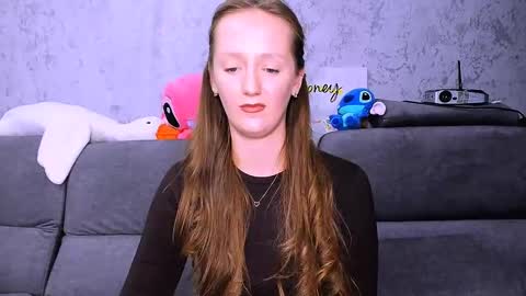 Snapshot of dreamesoul chatting on October 2025 03:20:01 PM dreamesoul online show from October 2025 03:20:01 PM