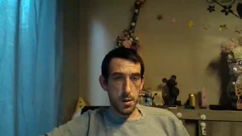 Snapshot of dreamguy38 chatting on November 2025 03:58:01 PM dreamguy38 online show from November 2025 03:58:01 PM