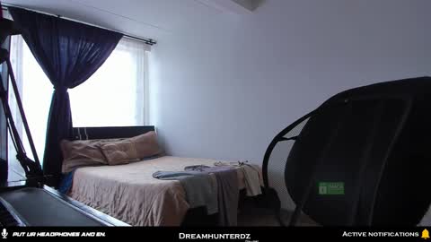 Your lord. - ONLINE  1500 Pm to 2100 Pm - New York Hour online show from December 2025 08:16:02 PM