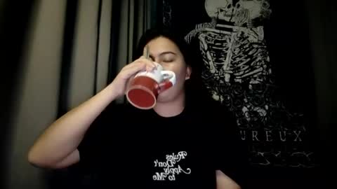 dreamycreamyst online show from December 2024 04:00:01 PM