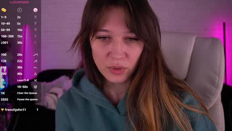 Snapshot of dreamylinaaa chatting on January 2025 07:22:01 AM Lina online show from January 2025 07:22:01 AM