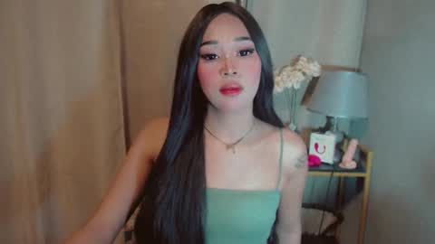 Dreyana online show from November 2025 02:12:01 AM