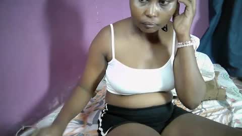 drip_swt online show from November 2025 06:40:02 PM