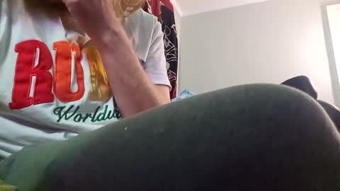 drippiehippie420 online show from May 2026 03:02:01 AM