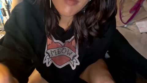 drippinglilygagwell online show from November 2025 02:12:01 AM