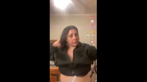 Snapshot of drippykitty888 chatting on January 2026 05:34:02 AM Drippy kitty online show from January 2026 05:34:02 AM