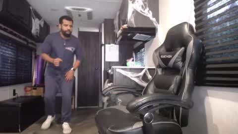 DirtyDrizzy online show from October 2025 08:09:02 PM