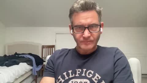 Nick online show from October 2025 08:36:01 AM