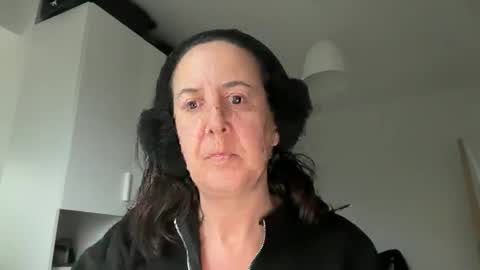 Snapshot of drresa chatting on February 2026 07:02:01 AM Dr. Resa online show from February 2026 07:02:01 AM