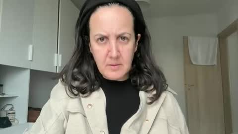 Snapshot of drresa chatting on February 2026 10:36:01 AM Dr. Resa online show from February 2026 10:36:01 AM