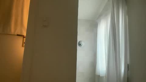 Snapshot of drresa chatting on March 2026 05:23:01 AM Dr. Resa online show from March 2026 05:23:01 AM