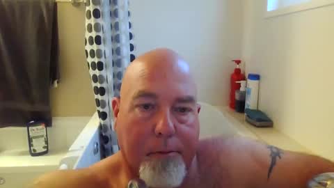 Snapshot of drthomaswayne chatting on March 2025 08:20:02 PM drthomaswayne online show from March 2025 08:20:02 PM
