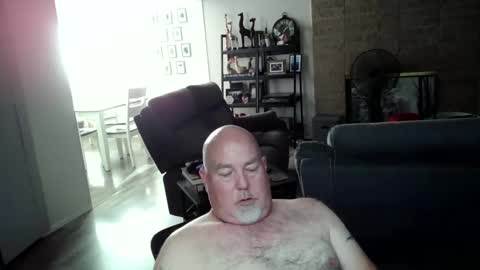 Snapshot of drthomaswayne chatting on October 2025 08:06:02 PM drthomaswayne online show from October 2025 08:06:02 PM