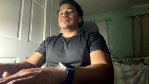 Snapshot of druiz19 chatting on May 2026 12:43:01 PM druiz19 online show from May 2026 12:43:01 PM