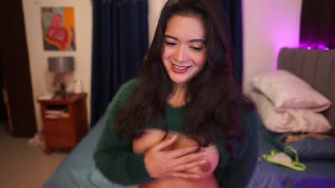 Snapshot of dsexiestqueen chatting on March 2025 03:27:02 PM Trixy  Latex Doll online show from March 2025 03:27:02 PM