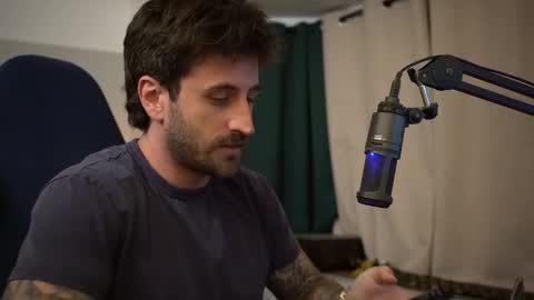 Snapshot of dukethedude chatting on October 2025 02:10:01 AM Duke online show from October 2025 02:10:01 AM