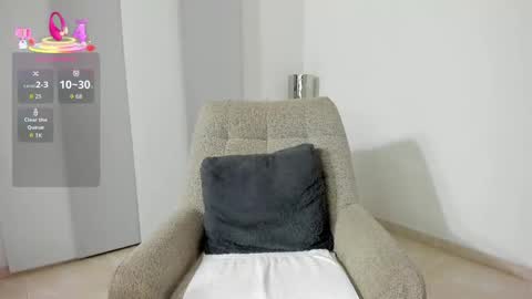 Snapshot of dulce1_ chatting on May 2026 09:17:01 AM Dulce online show from May 2026 09:17:01 AM