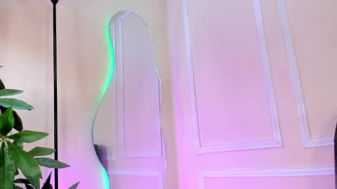 dulce__fiore07 online show from December 2025 12:34:02 PM