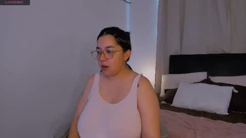 Snapshot of dulce_brithany chatting on July 2026 09:06:02 PM dulce brithany online show from July 2026 09:06:02 PM