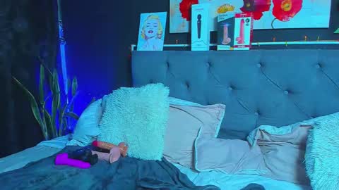 C E L E S T E  online show from February 2025 06:58:02 AM