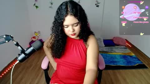 Snapshot of dulce_julieta_ chatting on February 2025 08:26:01 PM Dulce online show from February 2025 08:26:01 PM